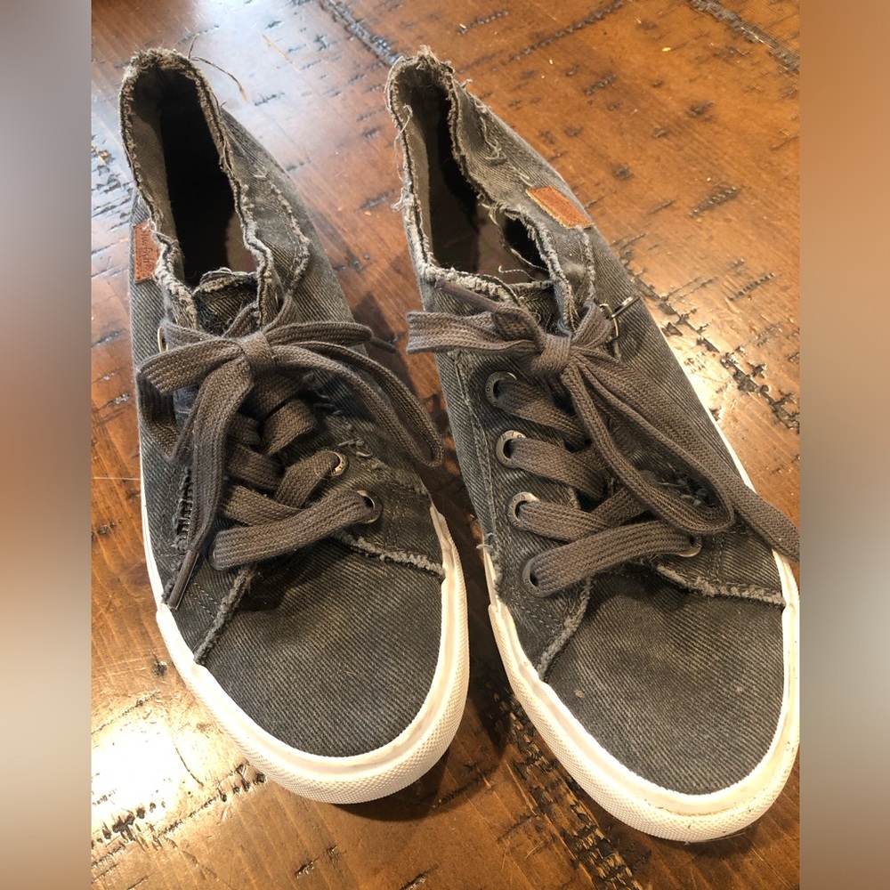 Blowfish shoes